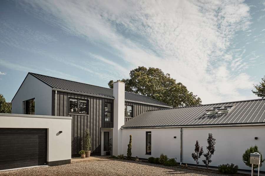 Fin tag- og facadeløsning på Fyn, Strandvej 54B, Ballen, 5762 Vester Skerninge